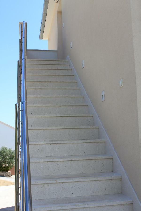 Mina Apartments Okrug Gornji Luaran gambar