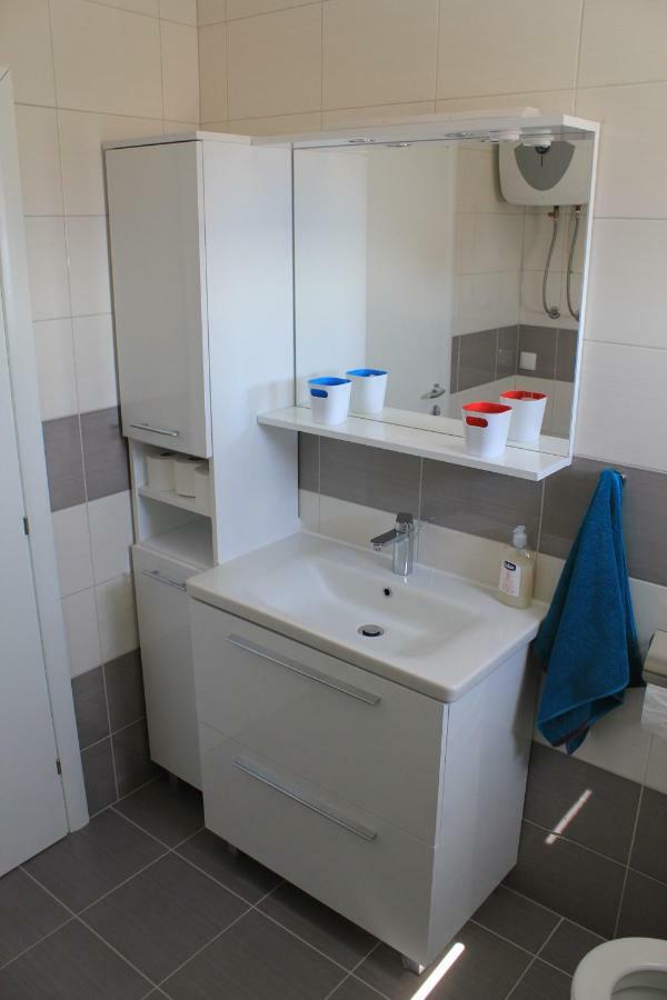 Mina Apartments Okrug Gornji Luaran gambar